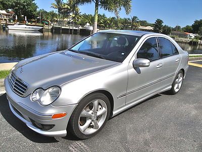 05 mercedes c320*runs &amp; looks great*low reserve*loaded*great export*sunroof*lthr