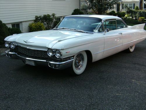 1960 cadillac coupe, series 62
