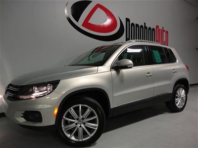 Donohoo, se,  heated front seats, bluetooth connectivity, clean carfax