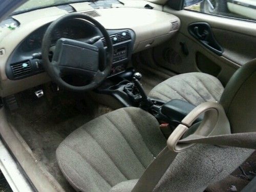 Find Used 2001 Chevrolet Chevy Cavalier Sunfire 2 2 5