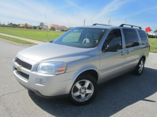 2008 chevrolet uplander lt wheelchair dvd only 29k low miles fl power doors