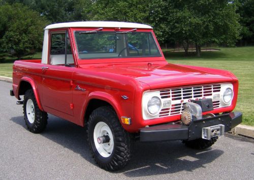 1968 ford bronco 4x4 restored! collectors car!