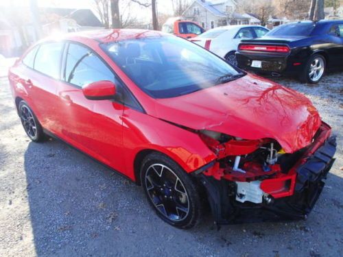 2012 ford focus se with sport package, salvage, damaged runs and drives, sedan