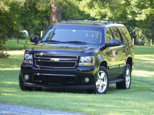 2009 chevrolet tahoe lt2 - awd - low miles - immaculate - one owner