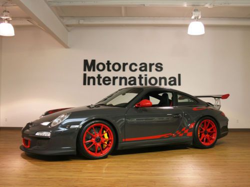 Hard to find 2011 gt3 rs with only 10,976 miles!