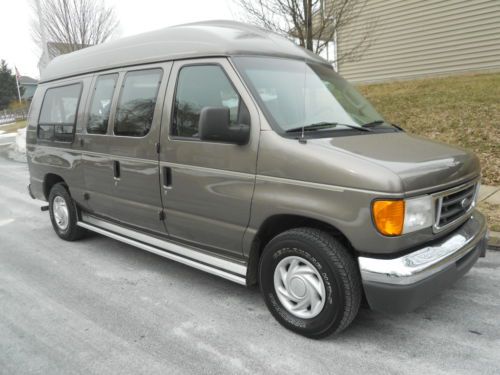 2003 ford e150 high top conversion van one owner!! clean!! cheap!! no issue!!