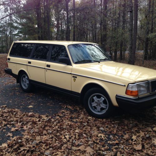 1986 volvo 245 dl wagon 4-door 2.3l survivor - manual 4 sp + od