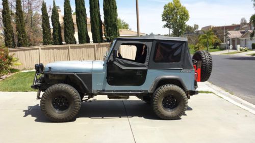 1989 jeep wrangler. lifted, fuel injected, 33&#034; built!!!