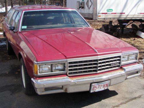 1984 chevrolet caprice classic wagon 4-door 5.0l