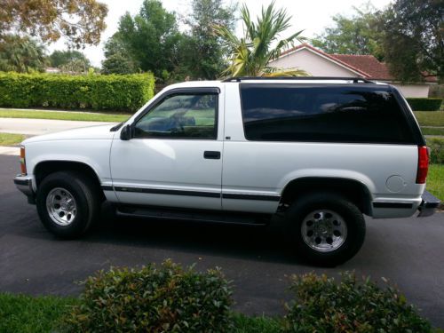 1995 chevy tahoe 4x4 2 door