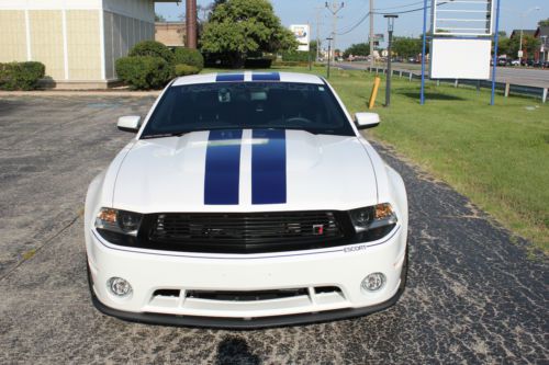 Rare 2012 roush stage 2 gt premium escort sema show car