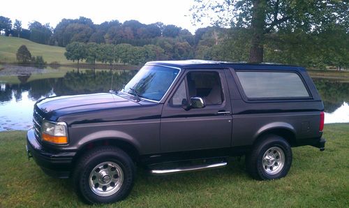 1993 ford bronco xlt lariat restored