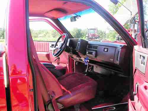 Sell used C 10 64 65 66 67 68 70 72 V/8 MPFI in Queen City, Missouri