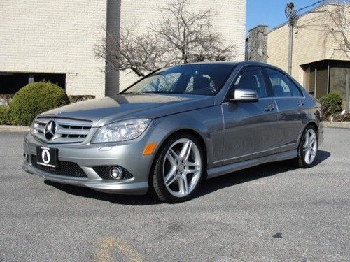 Beautiful 2010 mercedes-benz c300 4-matic, amg sport, navigation, loaded