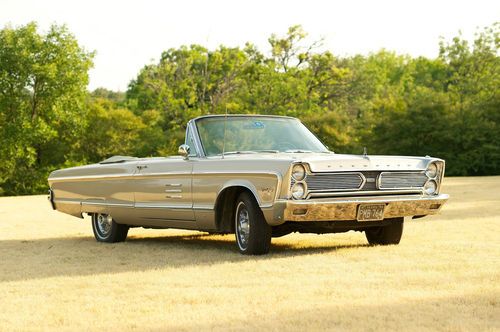 1966 plymouth sport fury convertible -- full-size muscle c-body big block 383