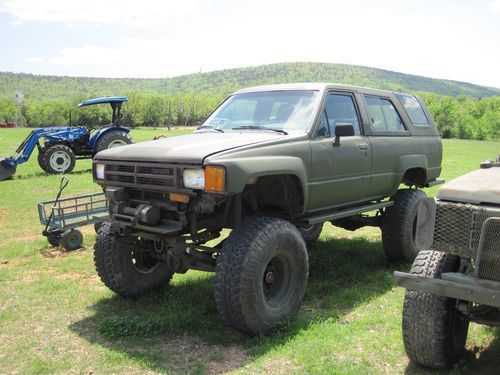 1986 toyota 4runner 4x4 - built for off road - built for the rubicon!