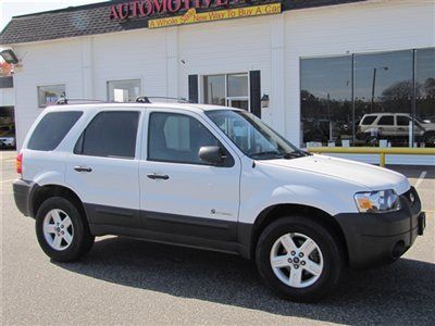 2006 ford escape hybrid 4wd 100k miles best price must see!