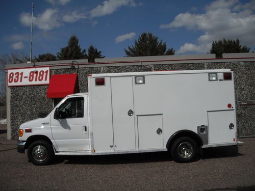 2004 ford e-450 ambulance diesel only 45,818 miles no reserve