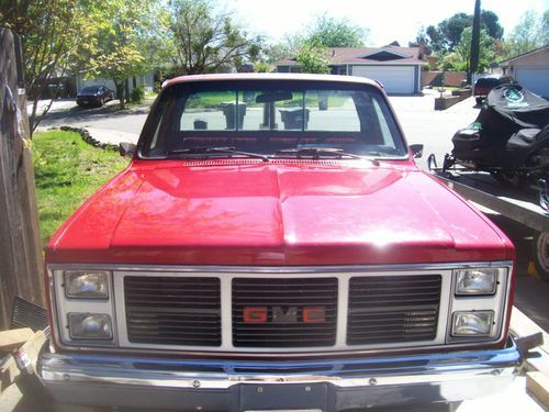 1985 gmc/chevy c1500 shortbed red on red