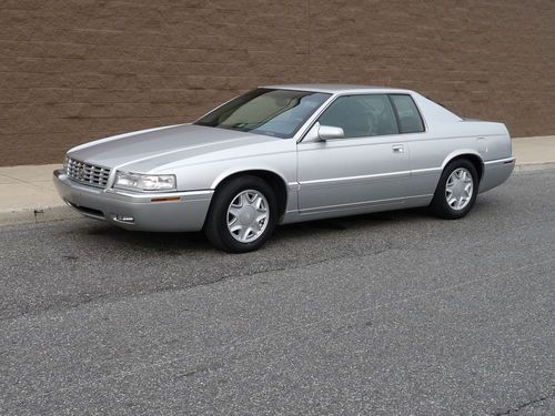 Gorgeous 2002 cadillac eldorado esc coupe with 62,798 miles. super clean.