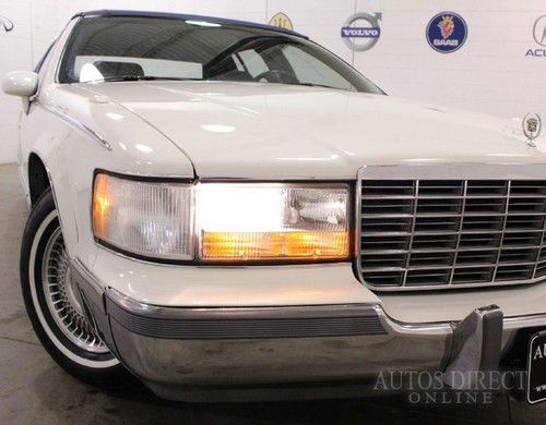 We finance 1993 cadillac fleetwood sedan 78k 5.7l v8