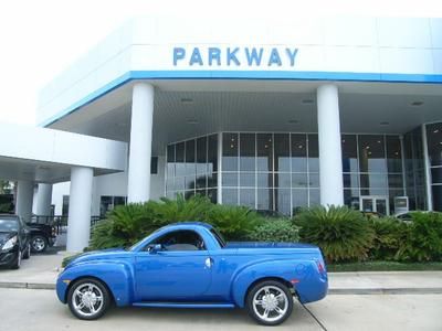 2006 chevy ssr 6.0l one owner low miles chrome wheels convertible