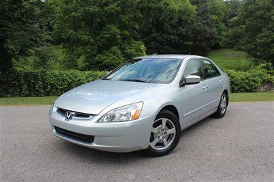 Used 2005 Honda Accord Hybrid Clean Carfax Leather Cd Changer 2005 Honda Accord Hybrid Clean Carfax Leather Cd Changer Loaded Great Mpg On 2040 Cars