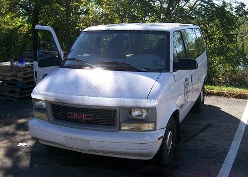 1997 gmc safari slx van, 123,846 miles v6 automatic, located in washington, pa
