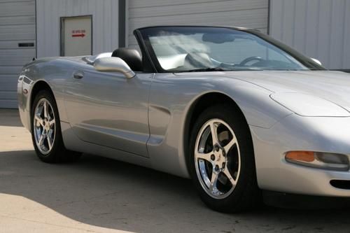 2001 corvette convertible 49k miles, pristine condition loaded