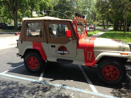 1994 jeep wrangler sahara (jurassic park jeep)