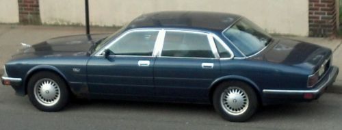 92 jaguar xj6 sovereign 4.0 liter,4 door,grey blue,w/keyless entry,remote start