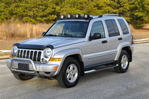 Liberty limited / crd diesel / 4x4 / dealer serviced / only 58k miles / rare
