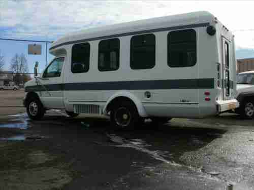 Sell used 1998 Ford E-350 Econoline 15 Passenger Bus ...