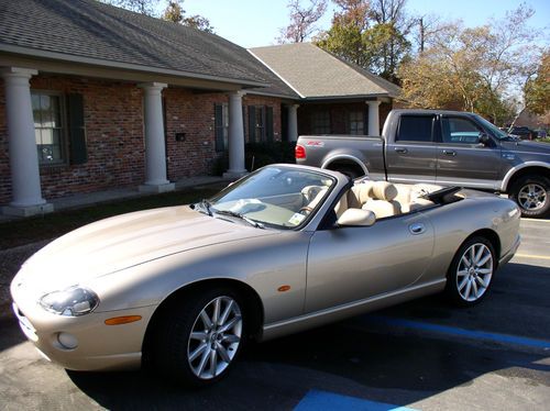 2005 pristine jaguar xk8 champagne convertible