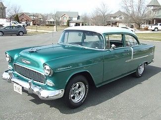 Beautiful 1955 chevy 210 rest-mod, 350 v8 4-speed