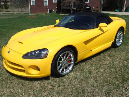 2005 dodge viper srt-10, yellow, convertible, v10, sports car,
