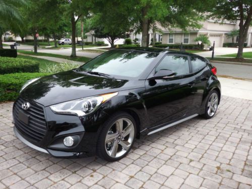 Sell Used 2013 Hyundai Veloster Turbo Hatchback 3 Door 1 6l With
