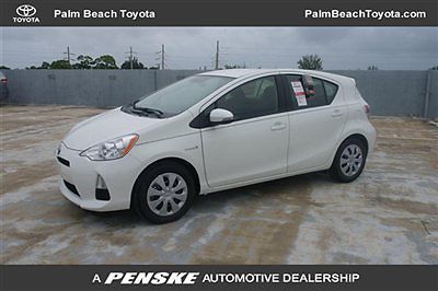 2013 toyota prius c 5dr hb two brand new  35 miles fl
