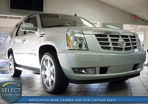 1 owner rwd luxury nav rear camera 2nd row captain chairs 22 whls bose xm xenon!