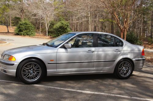 2001 bmw 330i  very reliable vehicle. no reserve