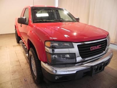 05 gmc canyon 3.5l i5,sle 4wd extended cab pickup w/fiberglass cover and tow pkg