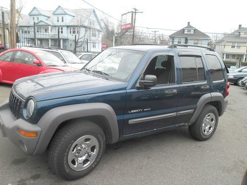 No reserve sunroof 4x4 good car !! 03 priced for immediate sale!!