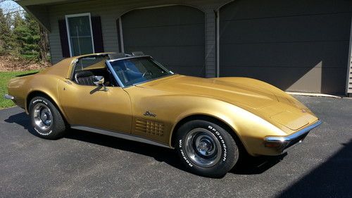 1970 corvette coupe, 350-350hp. 4 speed, ps, ac, low miles, solid frame