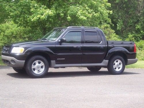 2001 ford explorer sport trac xlt 4x4, loaded, extra clean, must see, runs new