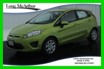 Ford fiesta, power assist steering, advancetrac, power locks, tilt, 4 wheel abs