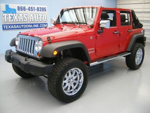 We finance!!  2012 jeep wrangler unlimited sport 4x4 6-speed lift soft top 1 own