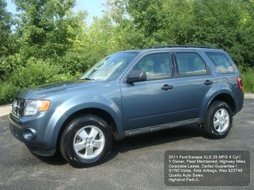 2011 ford escape 1 owner 4 cyl 28 mpg cd/aux/sync new tires carfax super clean