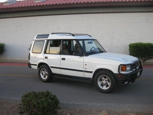 1998 land rover discovery le - serviced, low miles and clean!  no reserve!