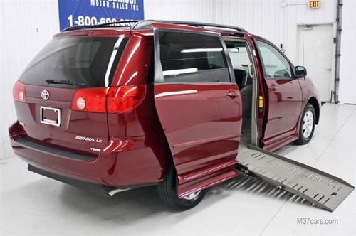 2010 toyota sienna le wheelchair ramp van handicap handi cap access keyless svcd