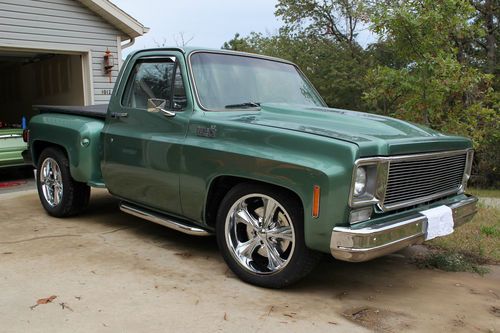 1978 chevrolet c10 custom deluxe in beautiful shape with low miles